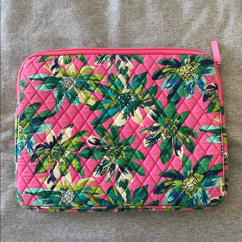 NWOT Vera Bradley Laptop Sleeve